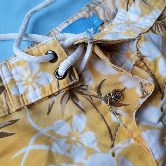 Roxy yellow palm print board shorts - Picture 7 of 9